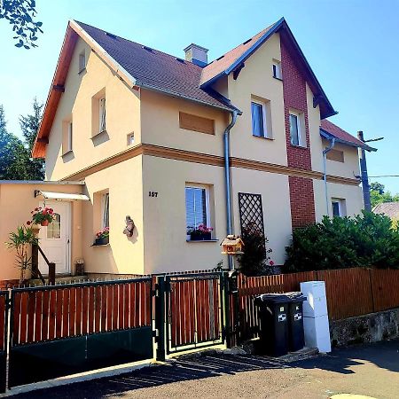 Ubytování U Rybníčka Arnoltice u Decina Exterior foto