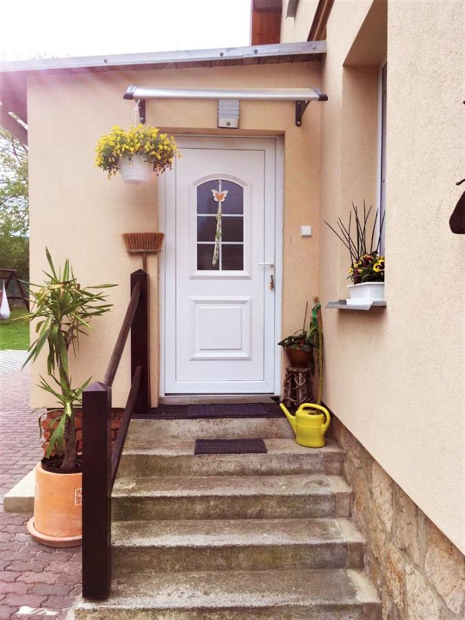Ubytování U Rybníčka Arnoltice u Decina Exterior foto